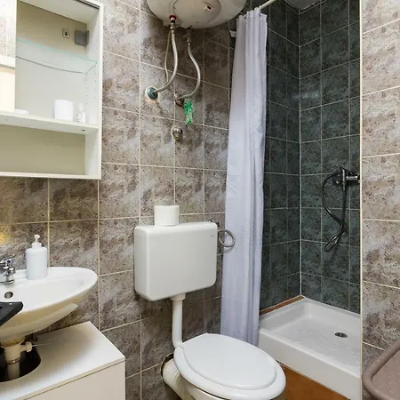 Apartment Studio Apartman Ela Pula